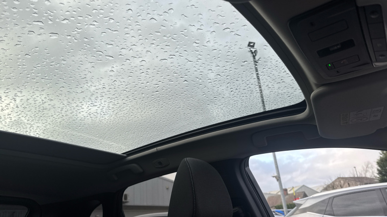 Nissan Qashqai 1.3 DiG-T MH Premiere Edition 5dr Petrol Hatchback